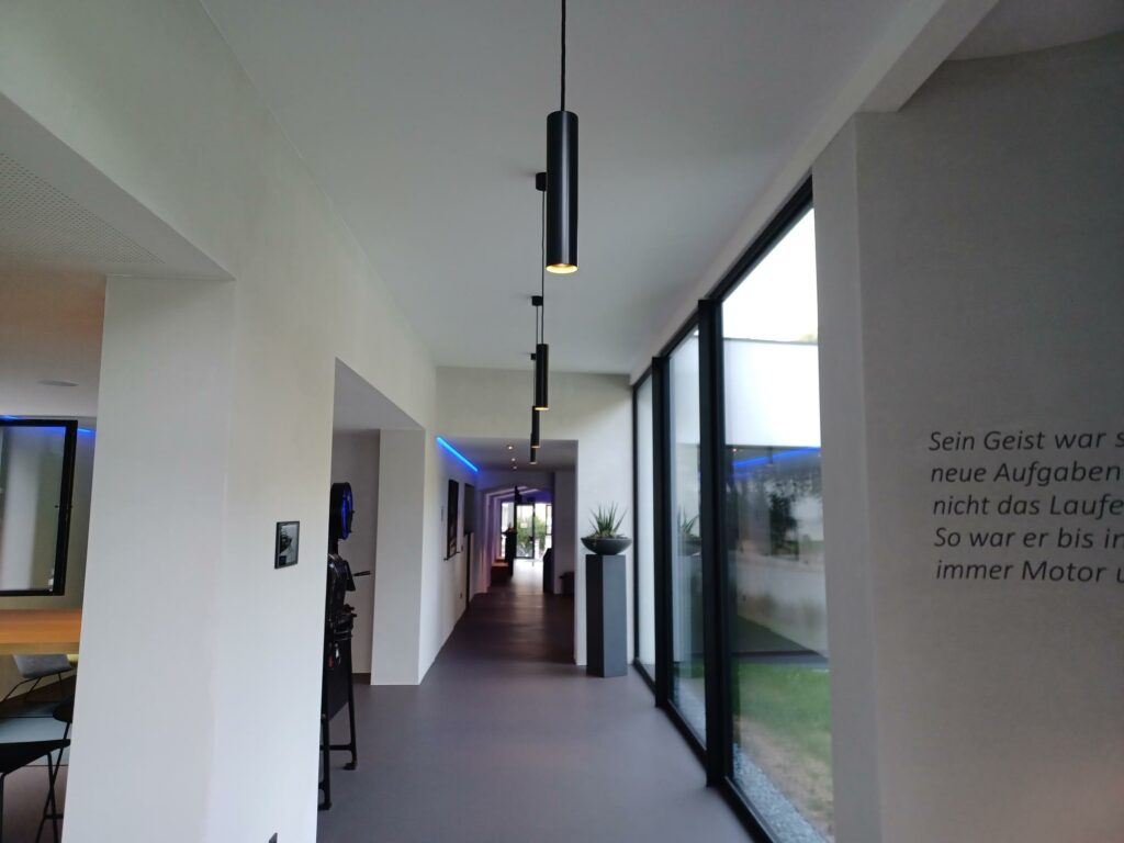 Experience Magnetism Galery